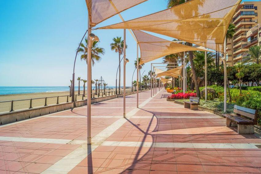 Ferienwohnung Sea Breeze Estepona Exterior foto